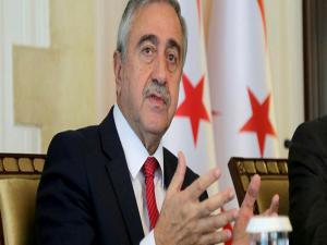 AKINCI İKİ TARAFI DA UYARDI