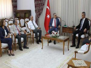 ULUÇAY:ETİK VE YASAL ÇERÇEVEYE DİKKAT ÇEKTİ