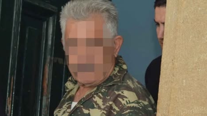 Ayrelli toplarken farkında olmadan kuzeye geçti