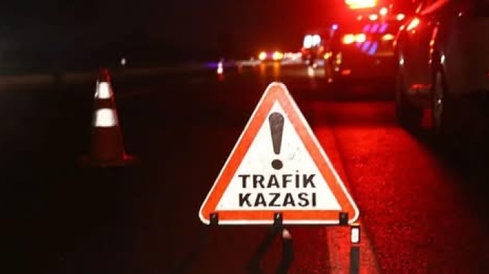 Paşaköy-Vadili yolunda kaza... 2'si çocuk 4 yaralı!