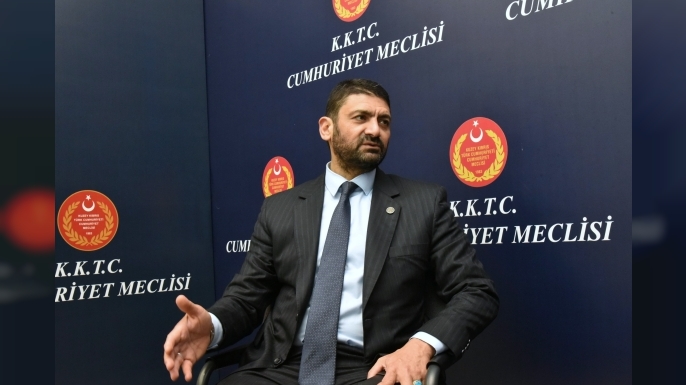 Atun: “Yasadaki düzenleme emeklilik yaşını değil, zorunlu emeklilik yaşını değiştiriyor"