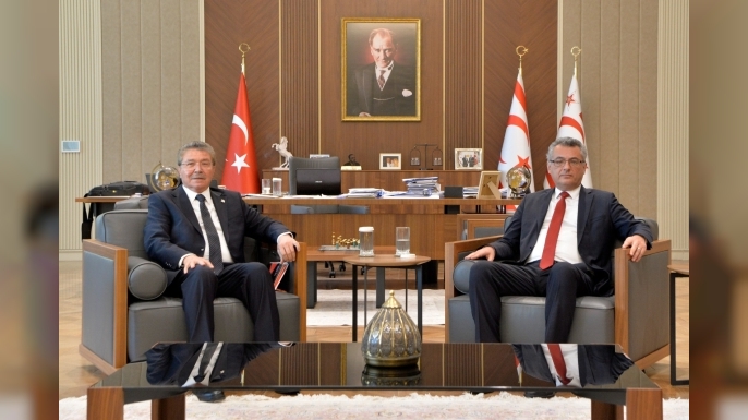 Cumhurbaşkanı Erhürman, Başbakan Üstel ile görüştü