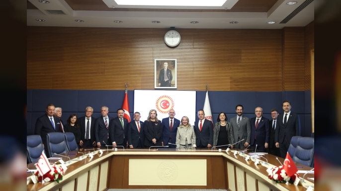 Cumhuriyet Meclisi Dostluk Grubu'ndan TBMM AB Uyum Komisyonu'na ziyaret
