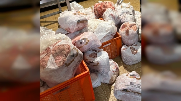 Gazimağusa’da bir restoran mühürlendi, birçok gıda ürünü müsadere edildi