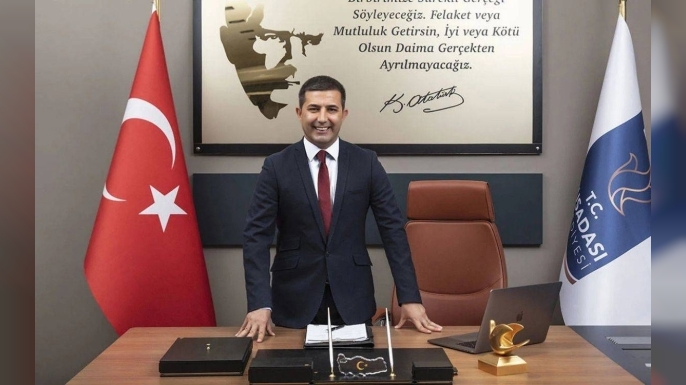 Kuşadası Belediye Başkanı Ömer Günel gözaltına alındı