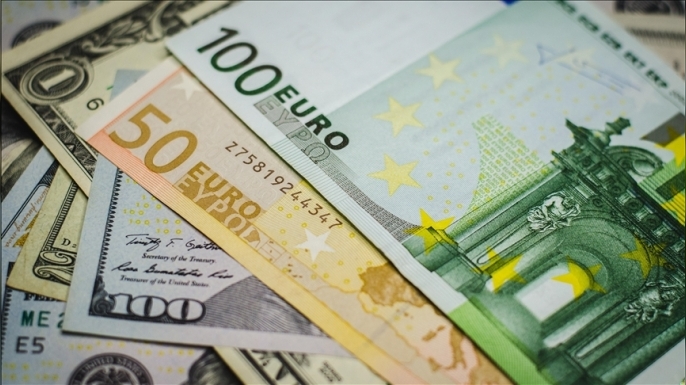 Sterlin 59,45 TL, euro 51,40 TL, dolar 44,20 TL’den işlem görüyor