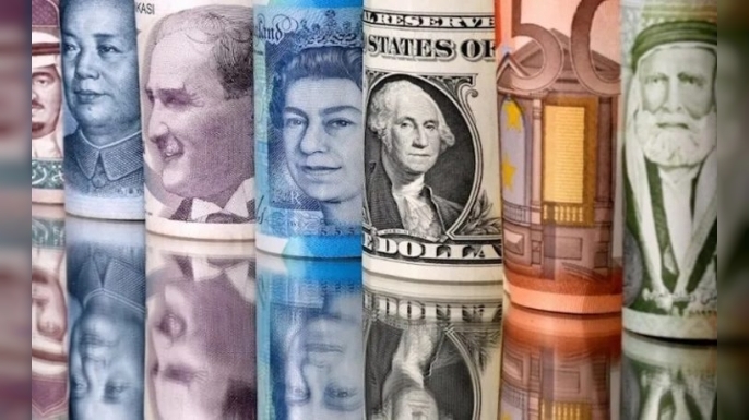 Sterlin 59,50 TL, euro 51,50 TL, dolar 44,60 TL’den işlem görüyor
