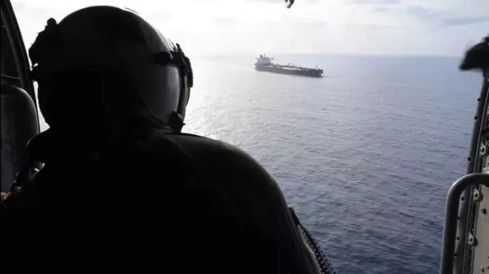 CENTCOM, ABD'nin İran limanlarına ablukası nedeniyle 37 gemiyi geri döndürdüğünü açıkladı