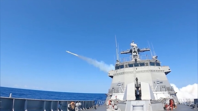 CENTCOM: "ABD kuvvetleri, İran'ın güneyine 'meşru müdafaa' amaçlı saldırılar düzenledi"
