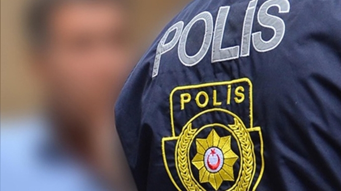 Ercan'da sahte pasaport, kumarhanede cüzdan hırsızlığı: İki tutuklu var