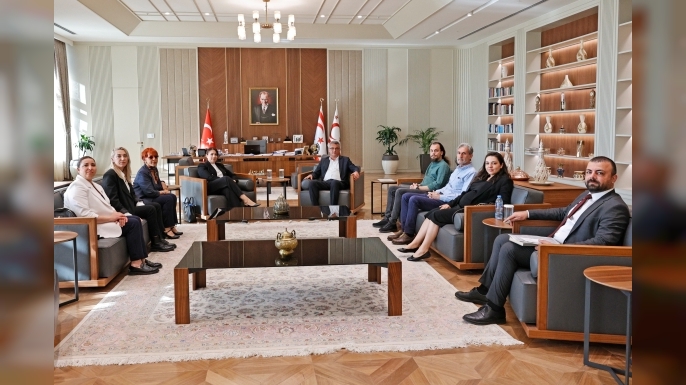 Erhürman, Barolar Birliği, Medya Etik Kurulu, BASIN-SEN ve Gazeteciler Birliği yönetimleriyle görüştü