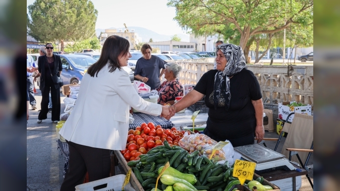 İncirli, Gönyeli ve Yenikent’te halka bayramlaştı