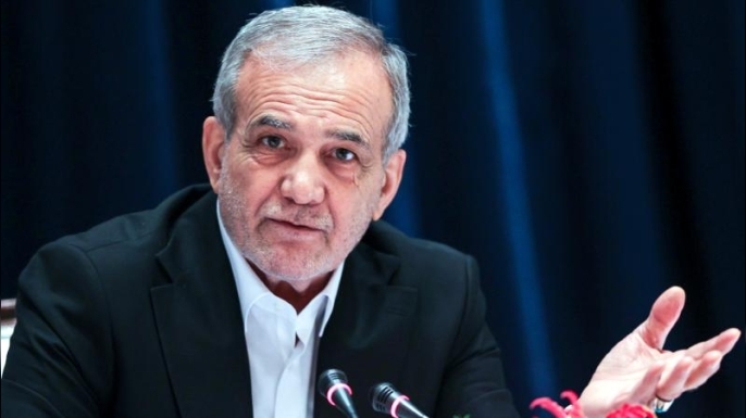 İran Cumhurbaşkanı Pezeşkiyan: "Dünyaya, nükleer silah peşinde olmadığımıza ilişkin güvence vermeye hazırız"