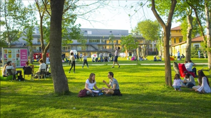 İstanbul Bilgi Üniversitesi yeniden açıldı
