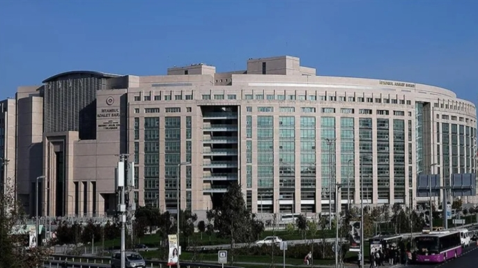 İstanbul Cumhuriyet Başsavcılığı, CHP'nin üye katılım töreniyle ilgili iddialara ilişkin şikayet üzerine soruşturma başlattı