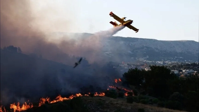 Rodos Adası'nda orman yangını