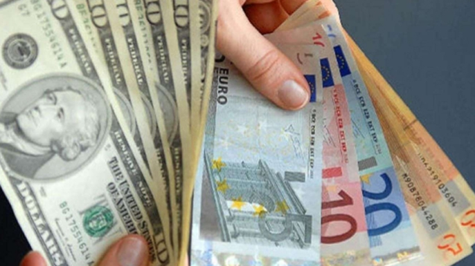 Dolar 47,70, euro 54,95, İngiliz sterlini 64,10 TL