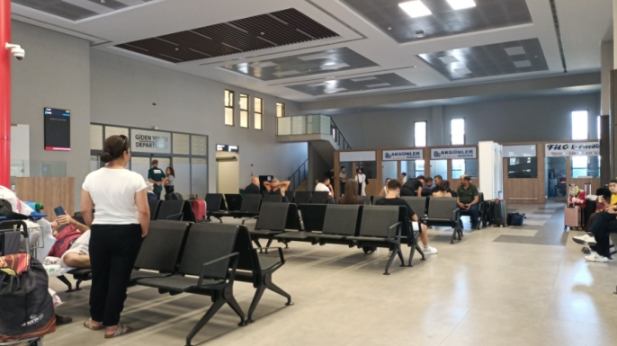 Mersin-Girne arasında denizden yolcu taşımacılığı yapılan seferler iptal edildi