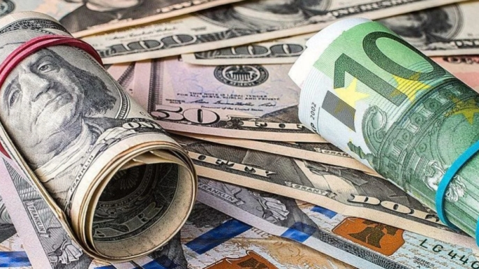 Serbest piyasada dolar 48.05, euro 55, 65 İngiliz Sterlini 65,1 TL’den işlem görüyor