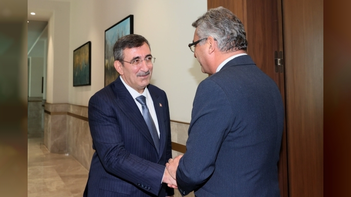 Erhürman, TC Cumhurbaşkanı Yardımcısı Yılmaz'la görüştü