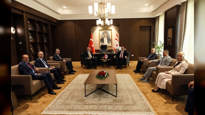 Öztürkler, Türkiye Spor Bakanı Bak’ı kabul etti