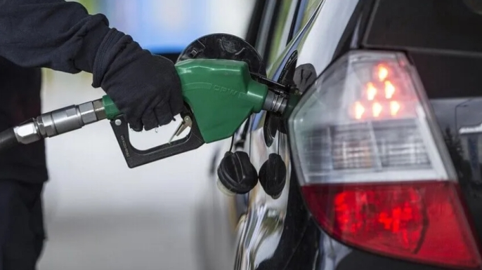 Petrol fiyatlarındaki yükseliş ABD'de akaryakıt maliyetleri üzerinden ekonomiyi zorluyor