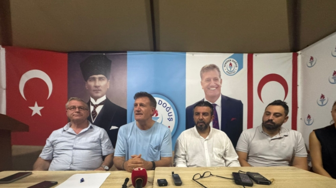 YDP Genel Başkanı Erhan Arıklı, hükümetten çekilme kararı aldıklarını duyurdu