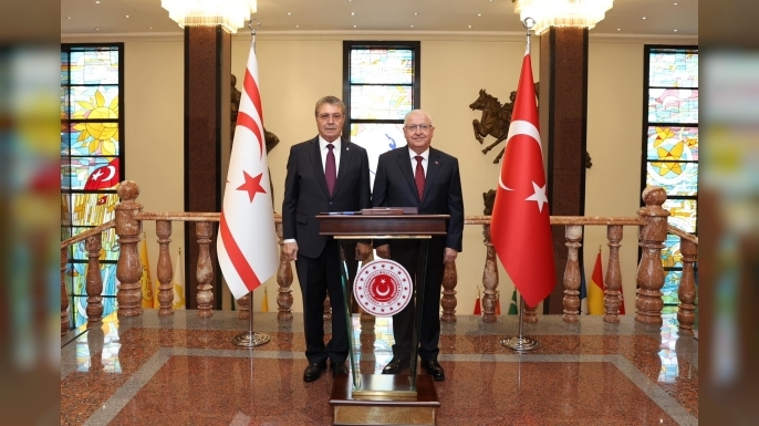 Başbakan Üstel, Türkiye Milli Savunma Bakanı Güler ile Ankara’da görüştü