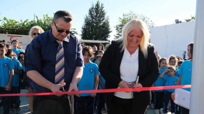 Çayırova İlkokulu’nun yeni oyun parkı açıldı