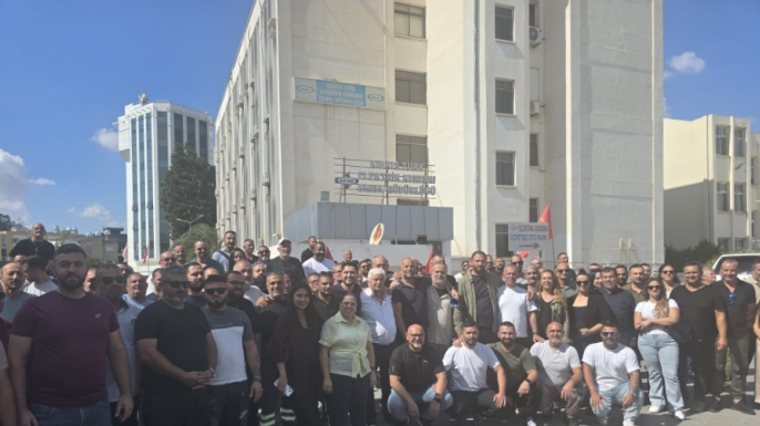 El-Sen’in grevi devam ediyor…Kamuda örgütlü dört sendikayla toplantı yapılacak