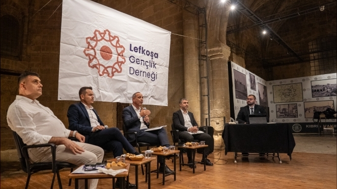 LTB başkanı adaylarıyla gençler bir araya geldi