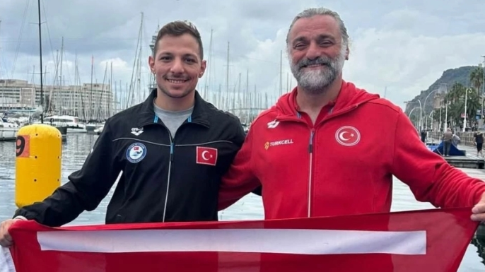Milli yüzücü Doğukan Ulaç’ın Barcelona yarışı yağmur nedeniyle ertelendi