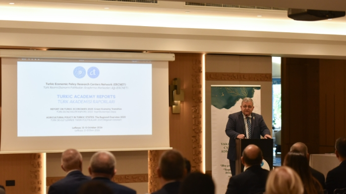 “Türk Ekonomileri Raporu 2025: Yeşil Sermayeye Geçiş” ve “Türk Devletlerinde Tarım Politikaları 2025; Bölgesel Görünüm” raporlarının sunumları yapıldı