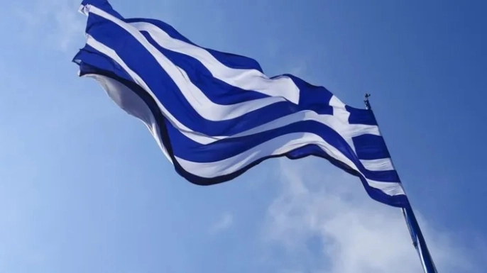 Adı yolsuzluk soruşturmasında geçen 13 Yunan milletvekilinin dokunulmazlığı kaldırıldı