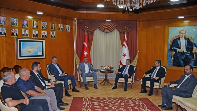 Başbakan Üstel, Hür-İş Federasyonu heyetini kabul etti