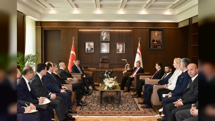 Başbakan Üstel, Türkiye İçişleri Bakanı Çiftçi’yi kabul etti