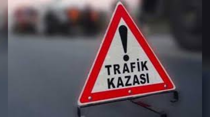 Bostancı’da alkollü sürücünün kullandığı otomobil takla attı, tavanı üzerinde durdu
