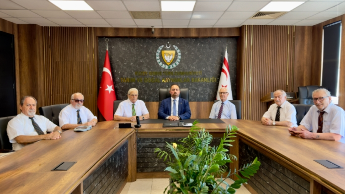 Çavuş TMT Mücahitler Derneği'ni kabul etti: