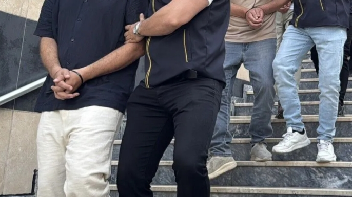 Haksız Türk vatandaşlığı kazandırdığı tespit edilen suç örgütüne operasyon