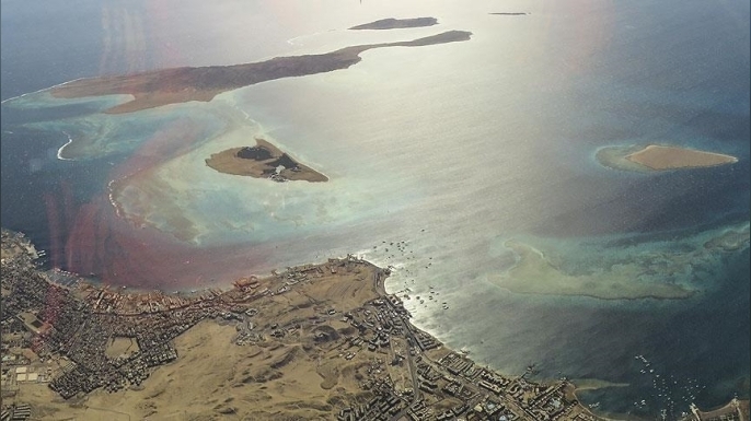 İran Hürmüz Boğazı'nı yeniden kapattı