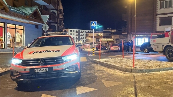 İsviçre'de tren istasyonunda bıçaklı saldırı... 3 kişi yaralandı