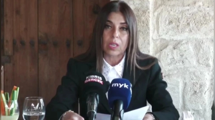 İzlem Gürçağ Altuğra UBP’den istifa ederek Halkın Partisi'ne katılacağını duyurdu