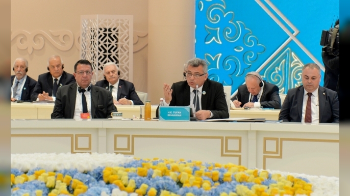 Kazakistan'daki TDT zirvesine katılan Cumhurbaşkanı Erhürman yurda döndü