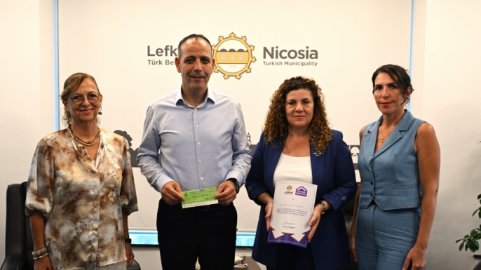 LTB Kadın Sığınma Evi yararına seramik etkinliği