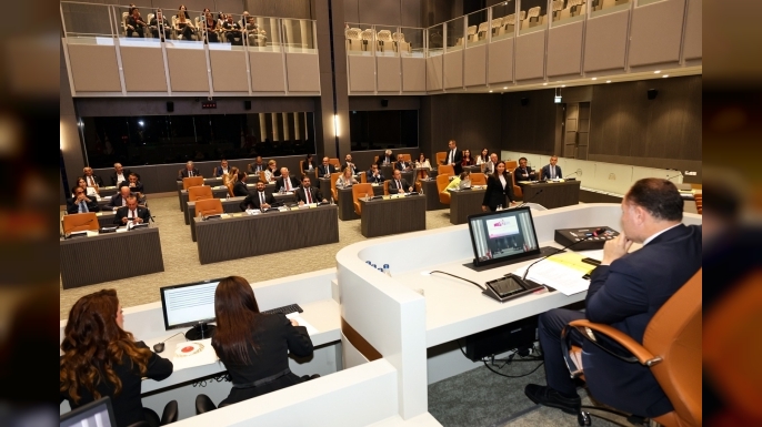 Meclis’te “hükümetin icraatları ve seçim tarihi” gündem oldu