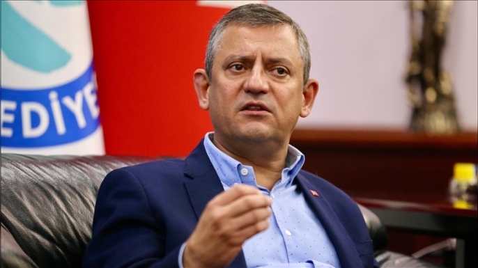 Özgür Özel, CHP'li büyükşehir belediye başkanlarıyla görüştü