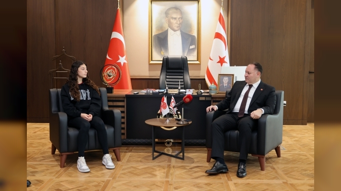 Öztürkler: “Fırsat verildiğinde gençlerimiz kendini gösteriyor”