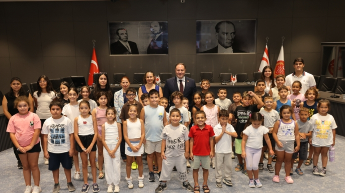 Öztürkler: “Geçmişini bilen çocuklar geleceği daha güçlü inşa eder”