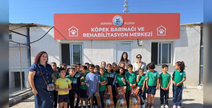 İlkokul öğrencileri GMB Başkanı Uluçay’ı ziyaret etti ve barınağa bağış yaptı