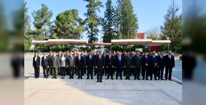 23 Nisan Ulusal Egemenlik ve Çocuk Bayramı törenlerle kutlanıyor… Lefkoşa Atatürk Anıtı’nda tören düzenlendi